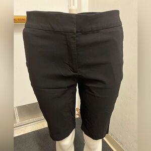 WHBM BERMUDA SHORTS, SIZE 2